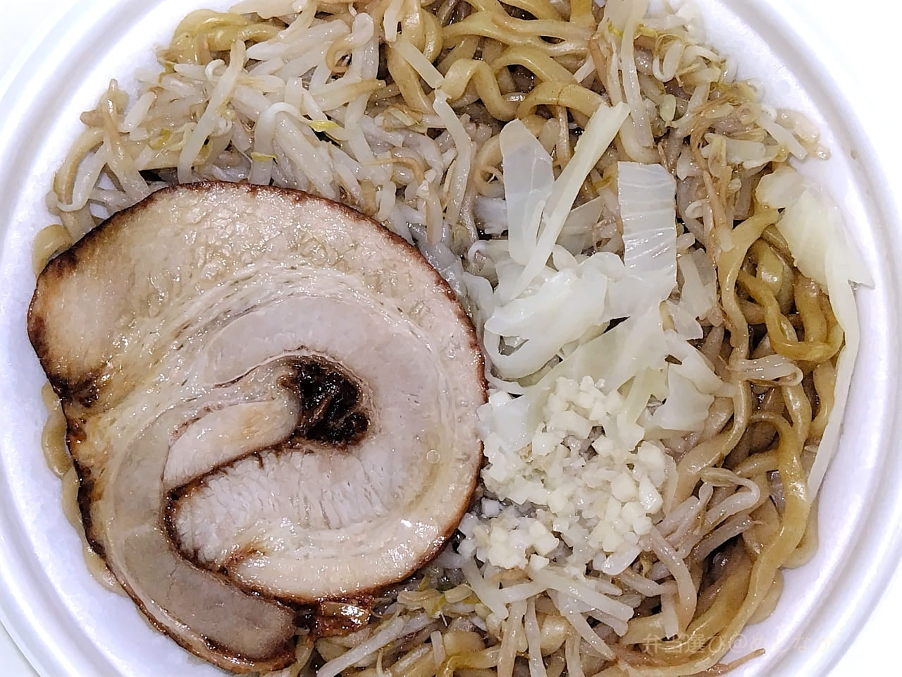 満腹濃厚豚ラーメン