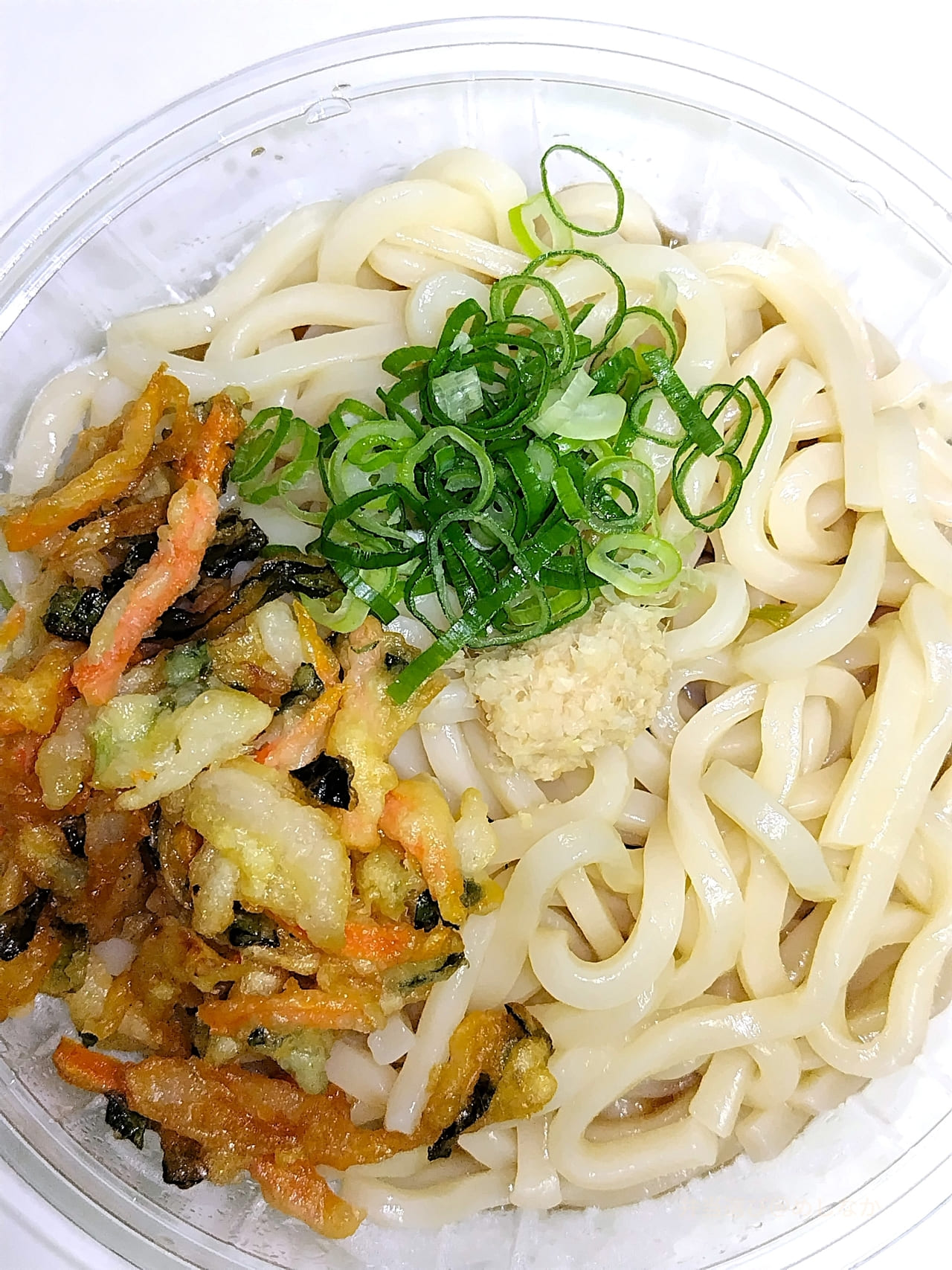 セブン-イレブンの冷しぶっかけうどん