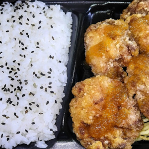 醤油が効いた鶏竜田揚げ弁当