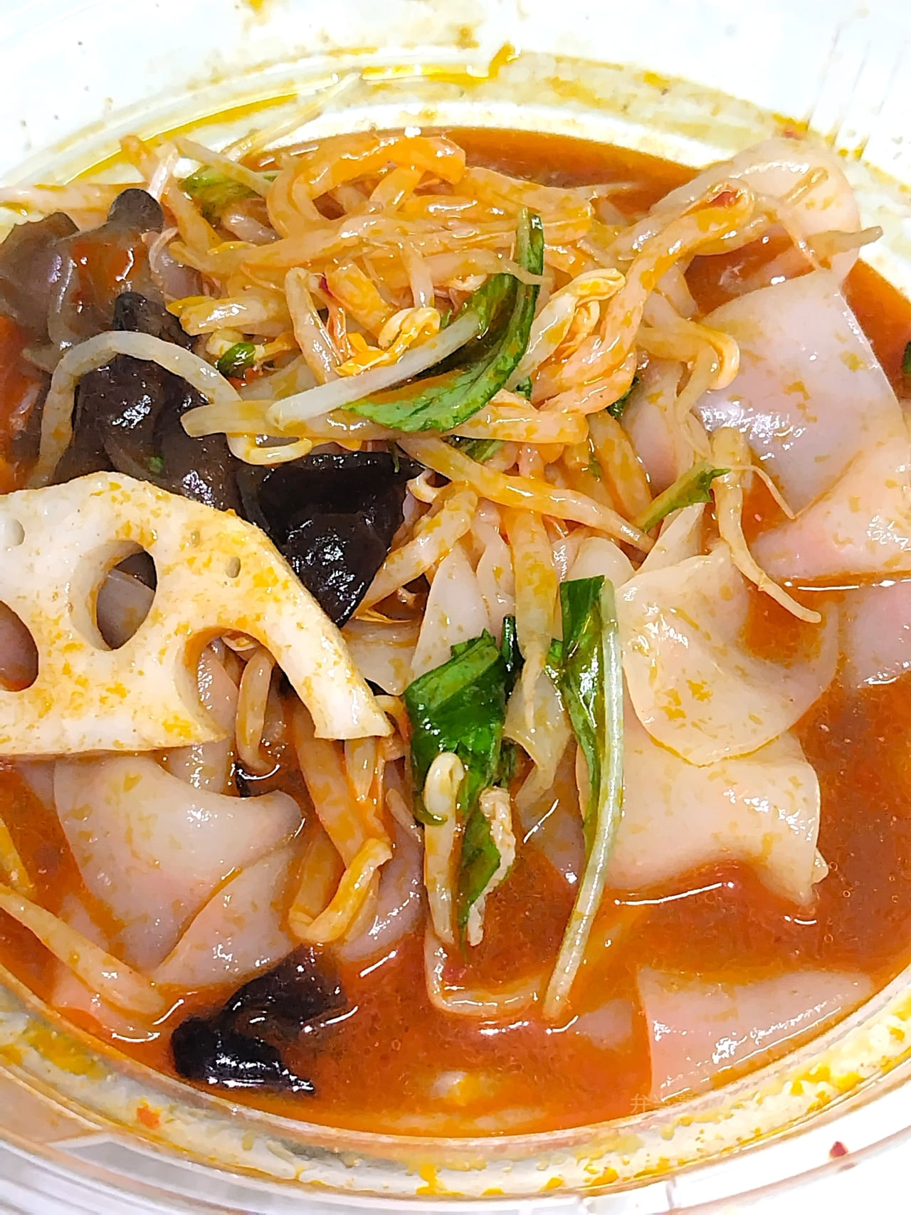 冷し麻辣湯麺しっかり混ぜました