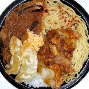 ドカ盛り！欲張り中華弁当