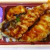 鱧と海老と夏野菜の天ぷらがのってるお重タイプのお弁当をヤオコーで買ってきました（