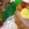 分厚いハムカツ他おかずいっぱい！ファミリーマートの厚切りハムカツ＆肉盛り飯（めし