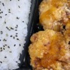醤油しっかりで味が濃い！ローソンの醤油が効いた鶏竜田揚げ弁当（めしなか） - エキ